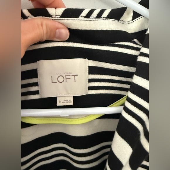 Loft Blazer Button Down Top Striped Black White Size M Soft Comfy Fancy - Picture 6 of 9